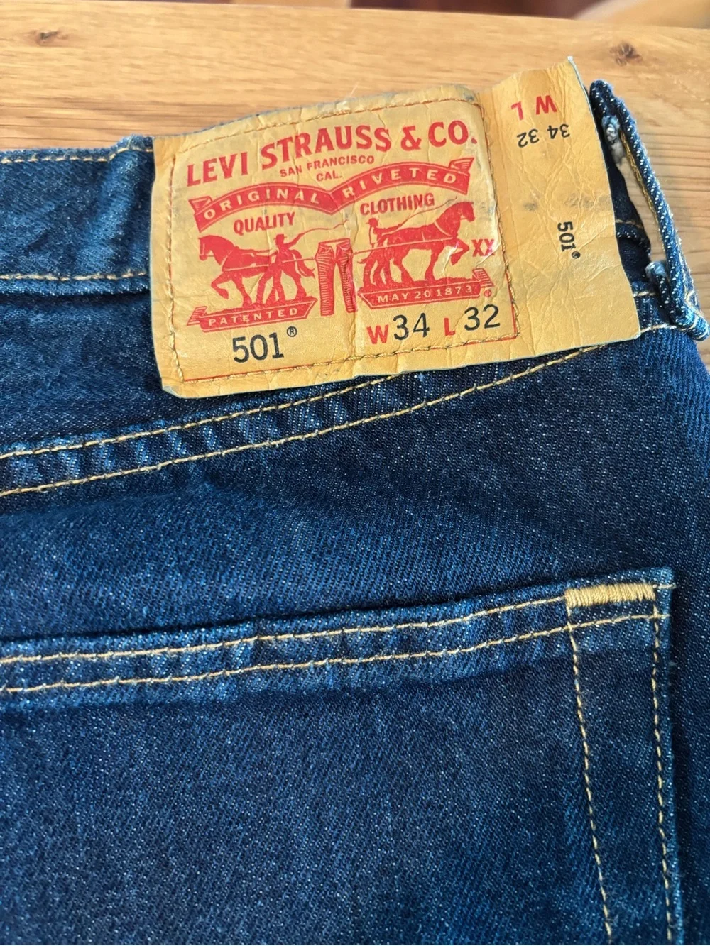 Men's Levi’s 501 Jeans in Dark Indigo